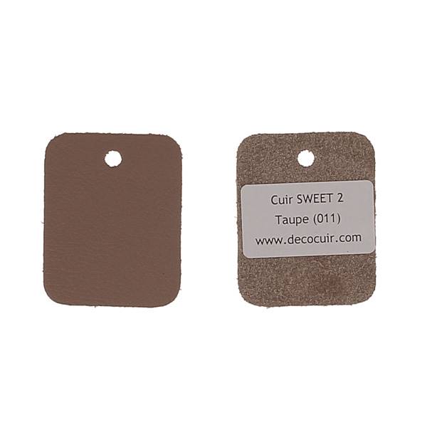 Un échantillon de cuir de vachette SWEET 2 - TAUPE