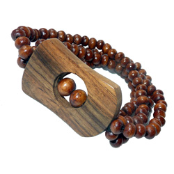 Bracelet en Bois perles sur élastiques avec forme en bois originale