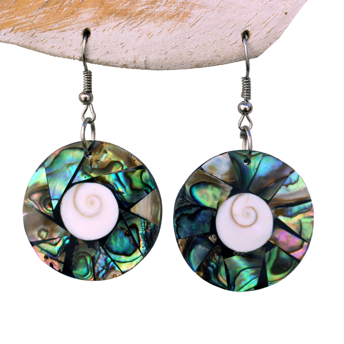 Boucles d'oreilles rondes mosaique de nacres abalone et oeil de lucie