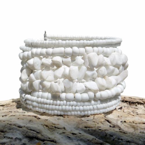 Bracelet Blanc manchette petites pierres blanches et perles de rocaille