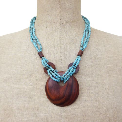 Collier Original mi-long perles de rocaille turquoises Pendentif rond en bois naturel