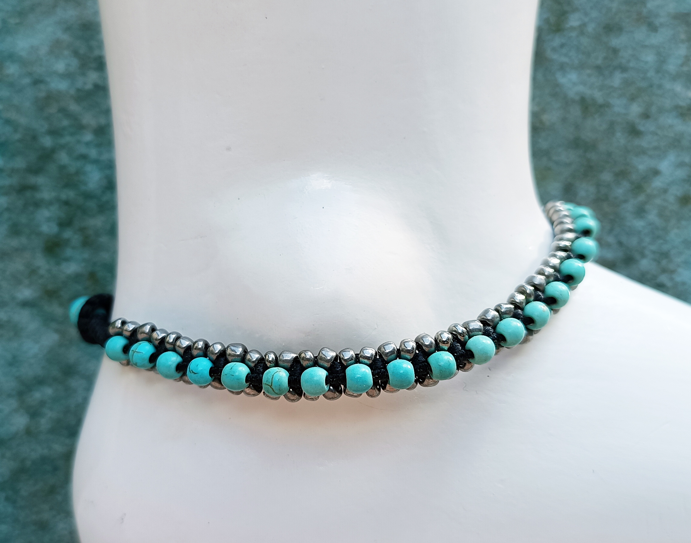Bracelet de Cheville original Couleur Turquoise et argent Fait Main 