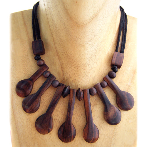 Collier original à lamelles en bois exotique naturel Fantaisie ethnique