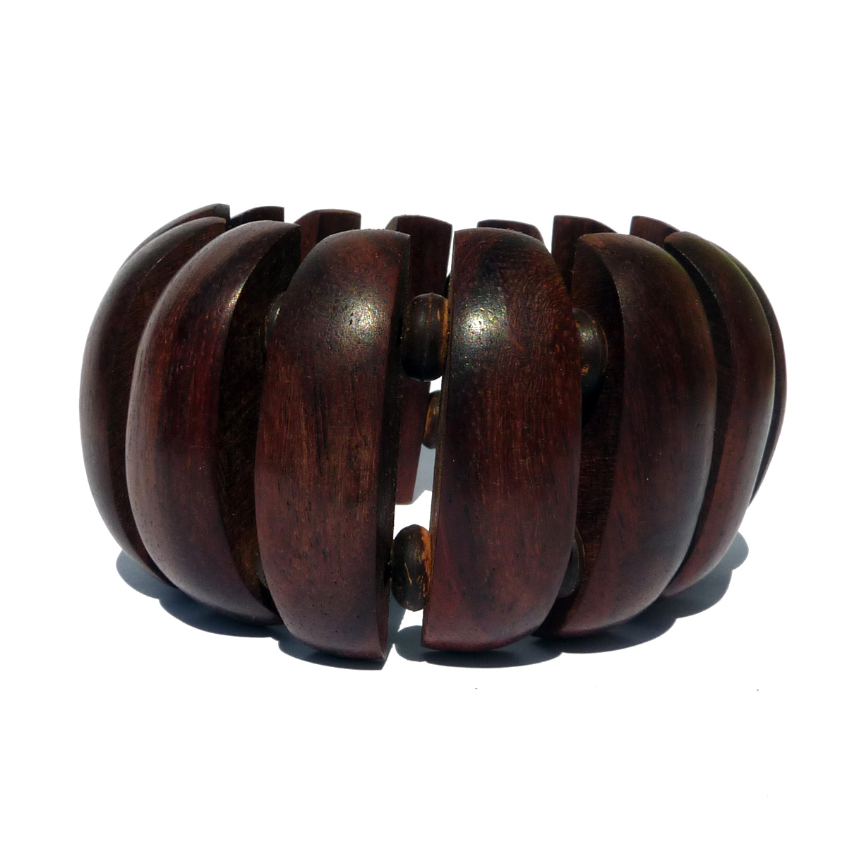 Bracelet en bois lamelles arrondies et perles en noix de coco