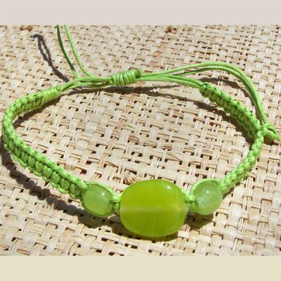 Bracelet cordon tressé avec perle en pâte de verre Vert anis