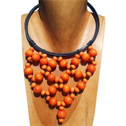 Collier Original Orange Plastron Perles Rondes en Bois 
