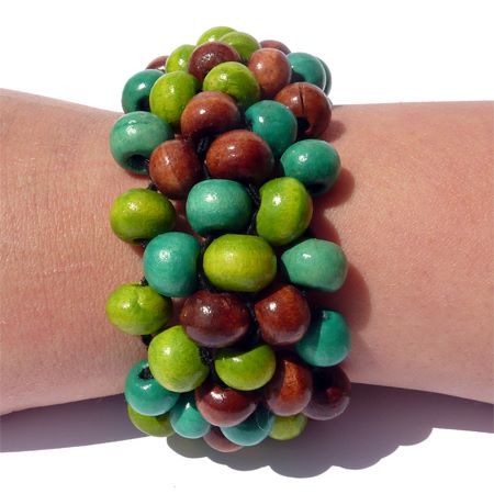 Bracelet perles en bois couleurs mélangées vert anis, bleu vert et marron, artisanat.