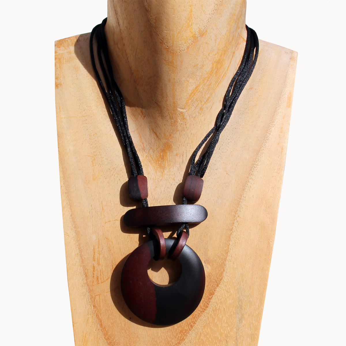 Collier en bois Original cordon Anneaux en bois teinté