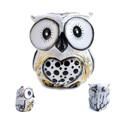 Petite chouette Hibou en bois Artisanat naïf décor blanc 7 cm