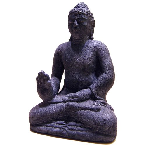 Statuette de Bouddha Amoghasiddi de Borobudur en pierre de lave