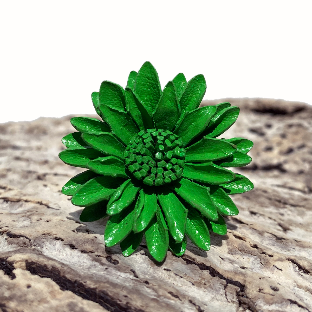 Grosse Bague Marguerite Fleur en cuir Verte