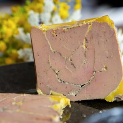 Réservation de Foie gras de canard mi-cuit . Environ 300 g le bloc