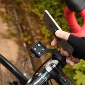 Support de smartphone déporté sur guidon de vélo