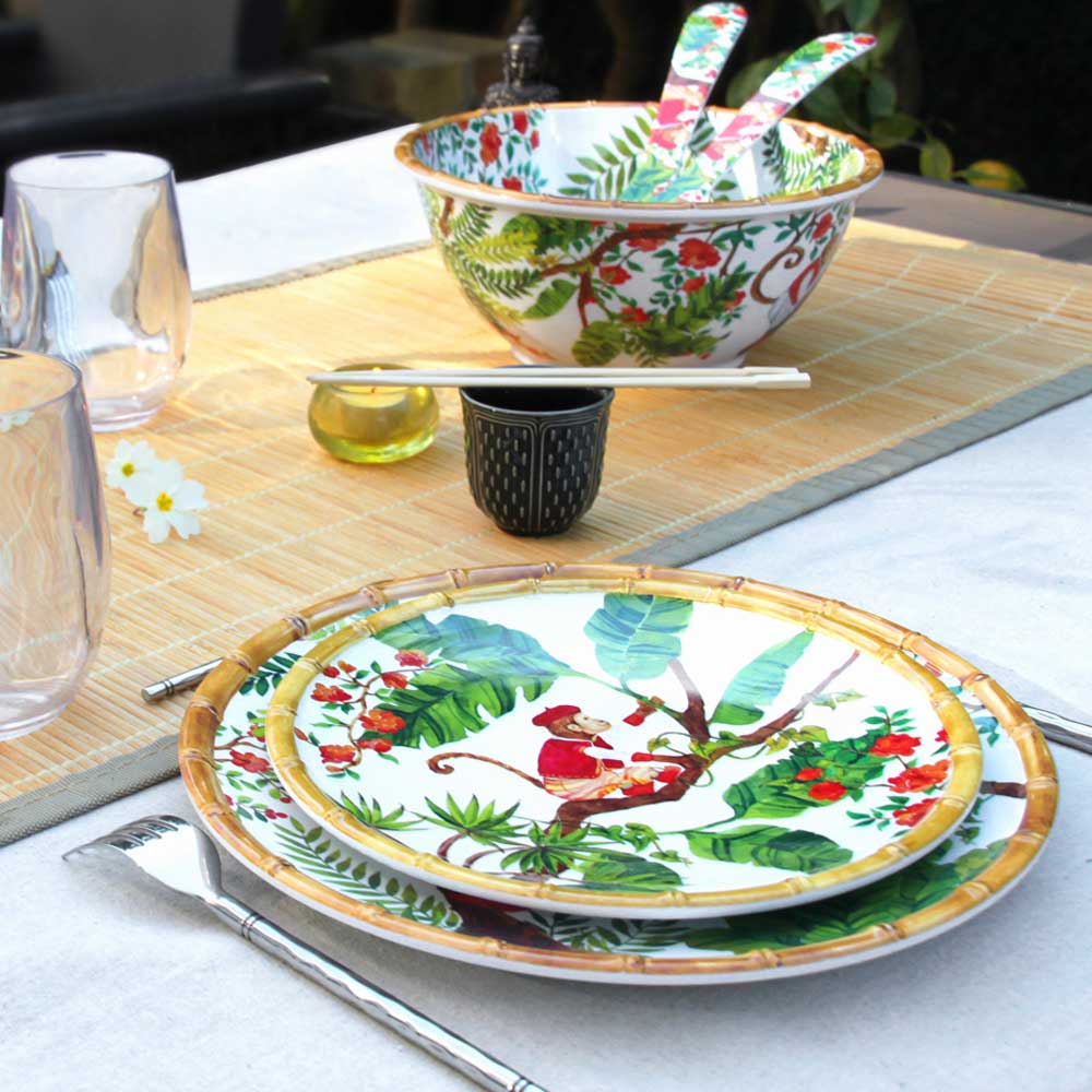 22 cm Collection de Vaisselle Incassable MelARTmine Petite Assiette à Dessert en Mélamine Pure Rouge Corail/Vert Contour Bambou Singe de Bali Les Jardins de la Comtesse Service de Table 