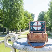 Picknickkorb „Trianon grün“ für 4 Personen mit Lederriemen